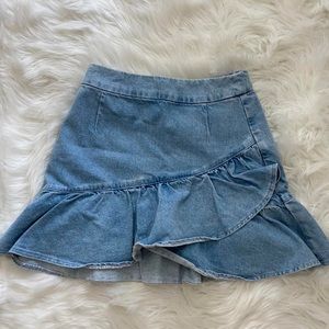 topshop denim zip up skirt.